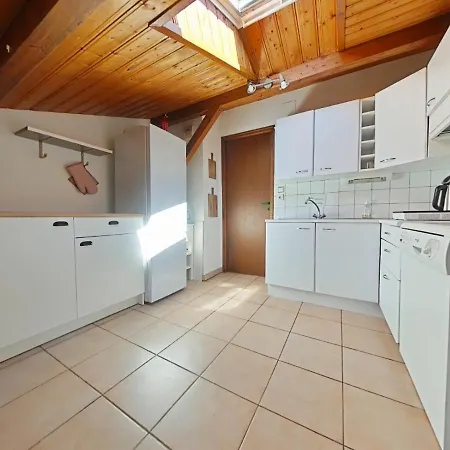 Les Balcons De *
